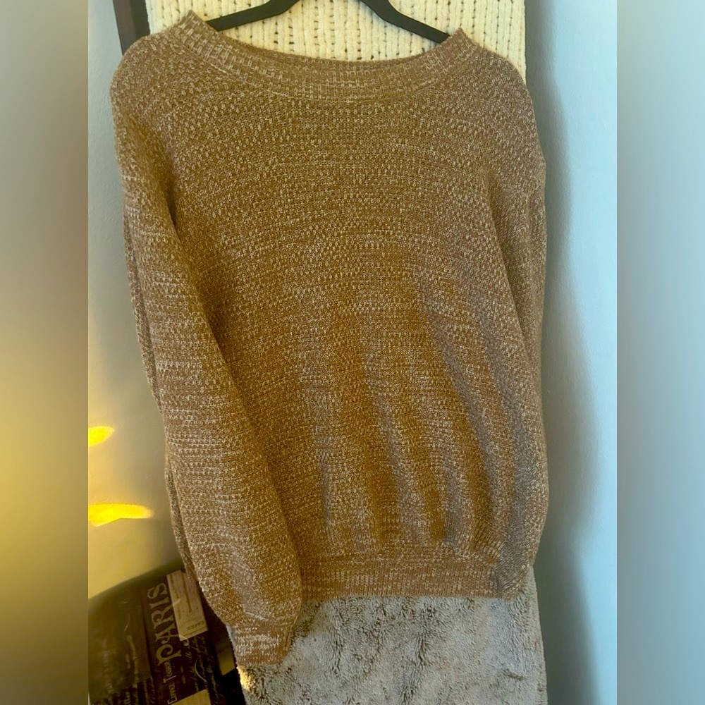 Color Alien Bell Sleeve Sweater